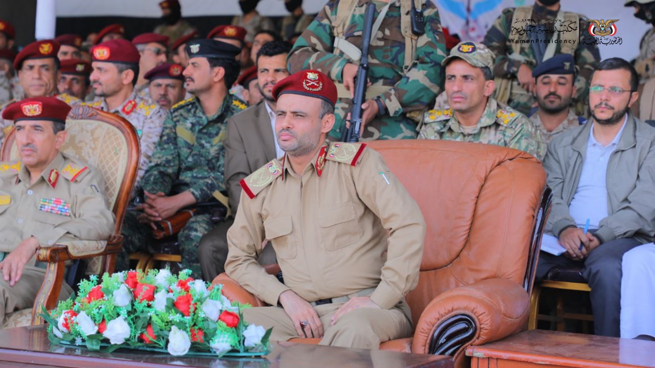الرئيس مهدي المشاط يبارك لوزير الداخلية اللواء عبدالكريم أمير الدين الحوثي وقيادات الوزارة نجاح العرض المهيب لهم الأمن والذي شاركت فيه مختلف التشكيلات الأمنية